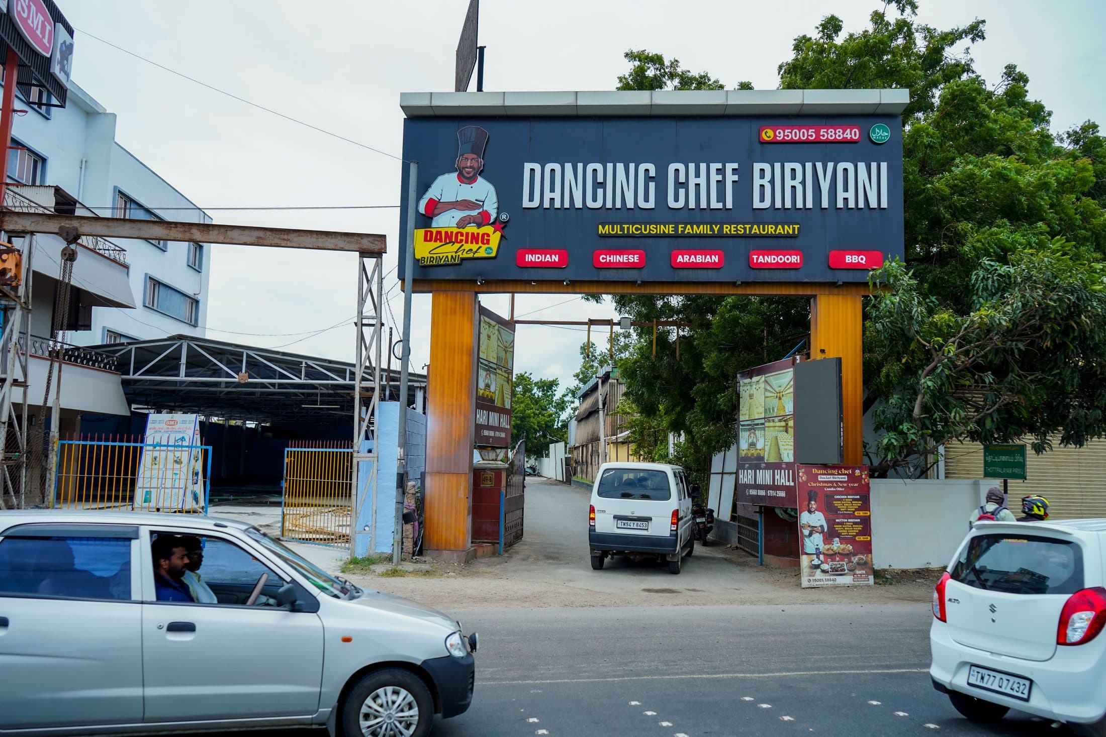 The restaurant exterior and forecourt — Dancing Chef Biriyani, Coimbatore (6)