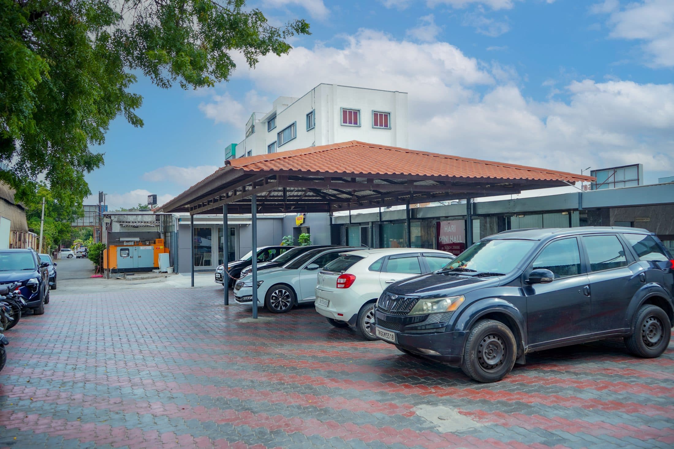 Inside the dining hall and lounge — Dancing Chef Biriyani, Coimbatore (5)